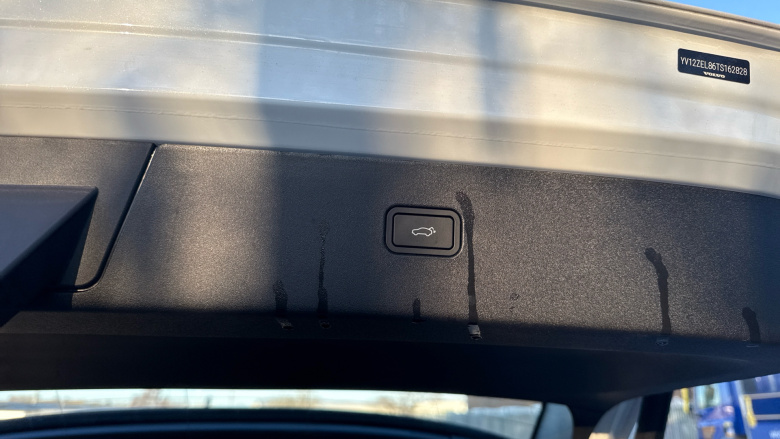 Volvo EX30 200kW SM Extended Range Plus 69kWh 5dr Auto Electric Estate